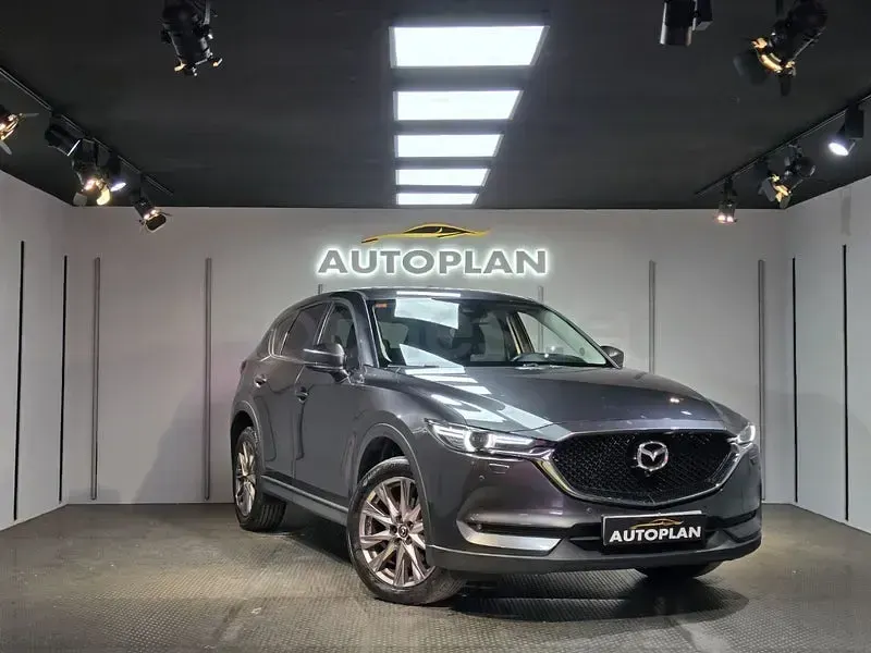 Usado Mazda CX-5 150 CV (110 kW) 2019 Gris / plata SUV