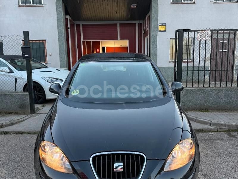 Negro Usado 2009 Seat Altea Ecomotive Monovolumen | 6790 € (Precio justo) - Imagen 1/4