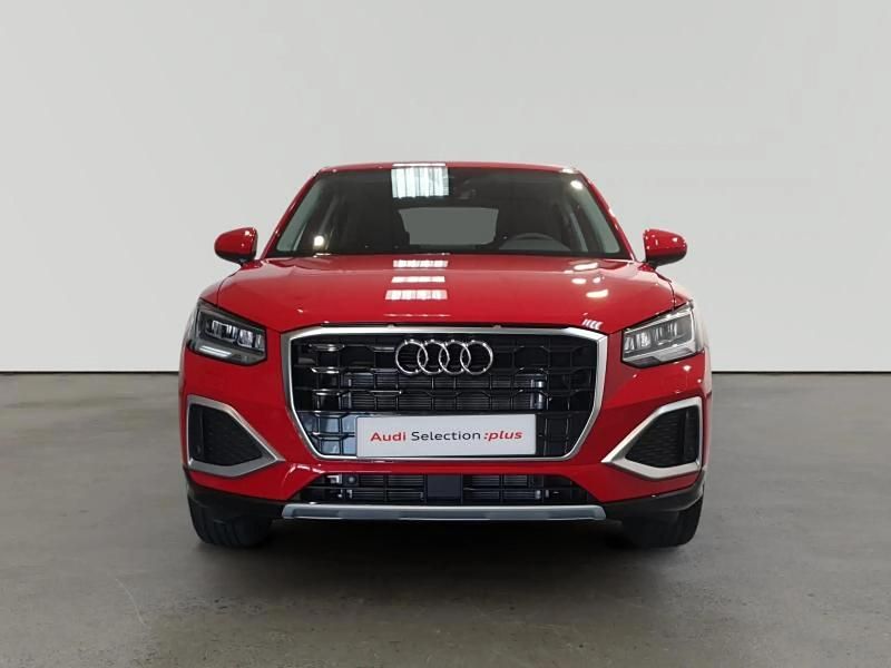 Usado Audi Q2 Advanced Plus 116 CV (85 kW) 2025 Rojo SUV