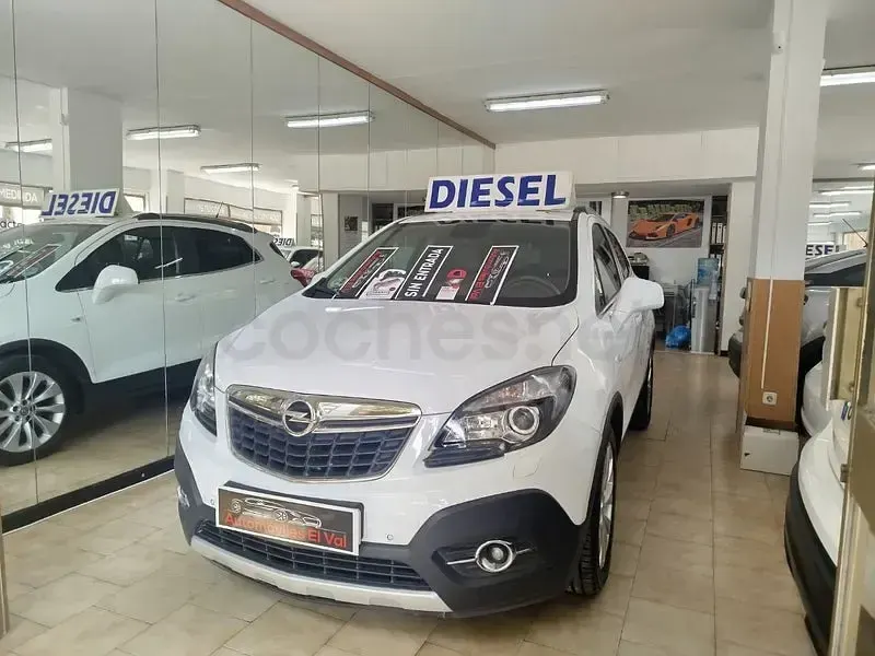 Usado Opel Mokka Selective 136 CV (100 kW) 2015 Blanco SUV