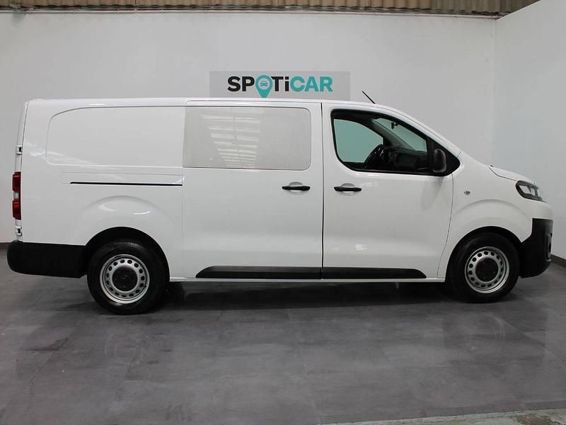 Käytetty Citroën Jumpy 122 HP (89 kW) 2021 Valkoinen Tila-auto