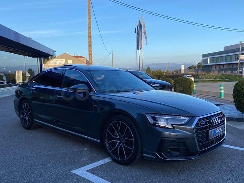 Usado Audi A8 S-Line 286 CV (210 kW) 2025 Gris / plata Berlina