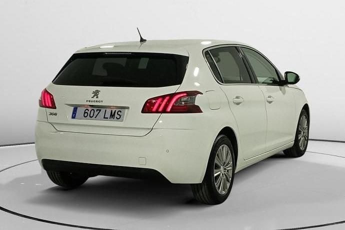 Usado Peugeot 308 Allure 131 CV (96 kW) 2021