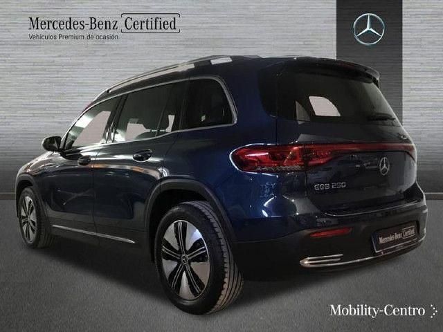 Usado Mercedes EQB250 139 kW (190 CV) 2023 Azul SUV