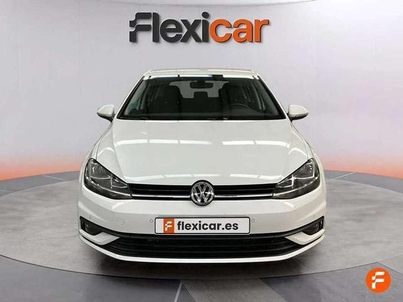 Usado VW Golf VII Advance 116 CV (85 kW) 2019 Blanco Utilitario
