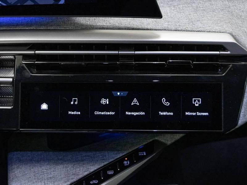 Usado Peugeot 3008 Allure 180 CV (132 kW) 2024 Gris SUV