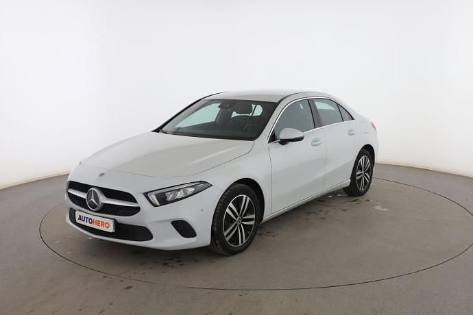 Usado Mercedes A250 218 CV (160 kW) 2021 Berlina
