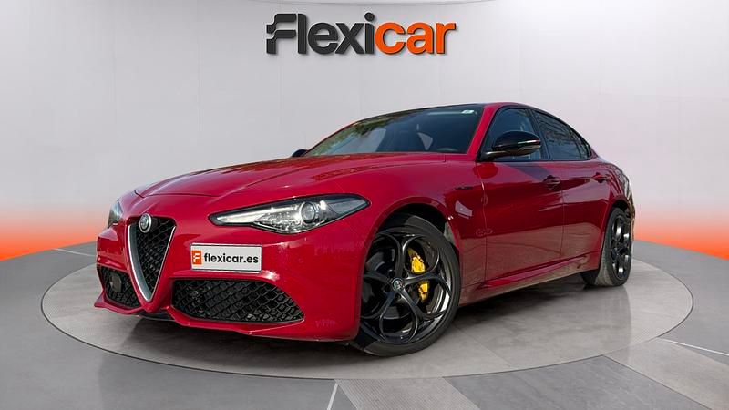 Usado Alfa Romeo Giulia Veloce 280 CV (205 kW) 2017 Rojo Berlina