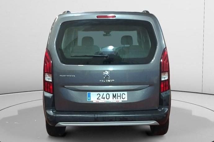 Usado Peugeot Rifter Allure 131 CV (96 kW) 2023 Monovolumen