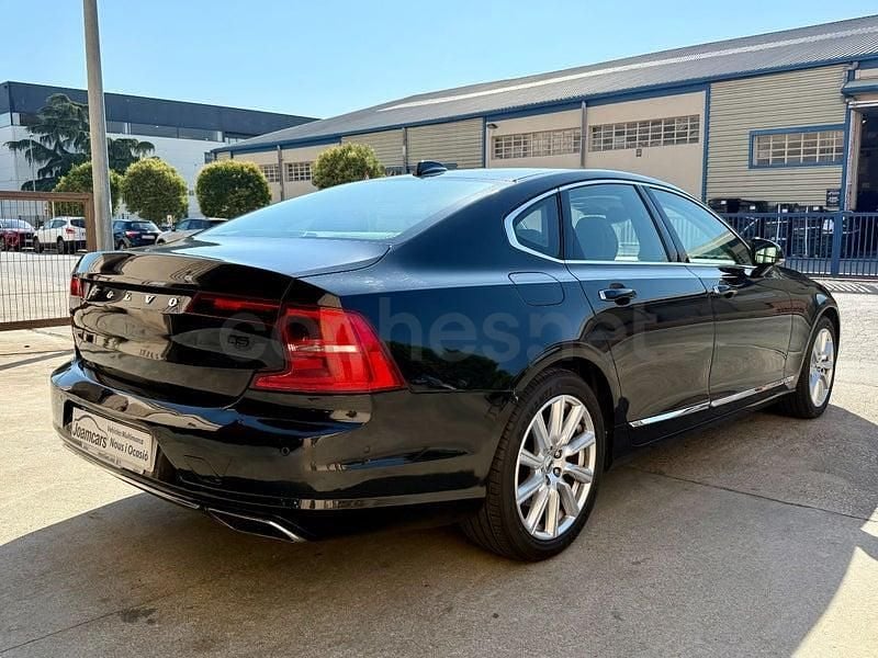 Usado Volvo S90 Inscription 235 CV (172 kW) 2019 Negro Berlina