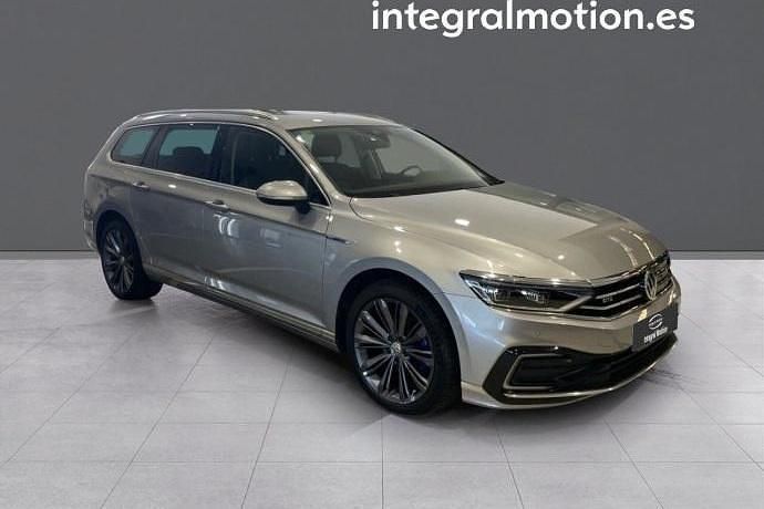 Usado VW Passat Business 156 CV (114 kW) 2020 Familiar