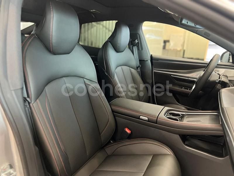 Nuevo XPENG P7 175 kW (238 CV) 2025 Eléctrico Berlina