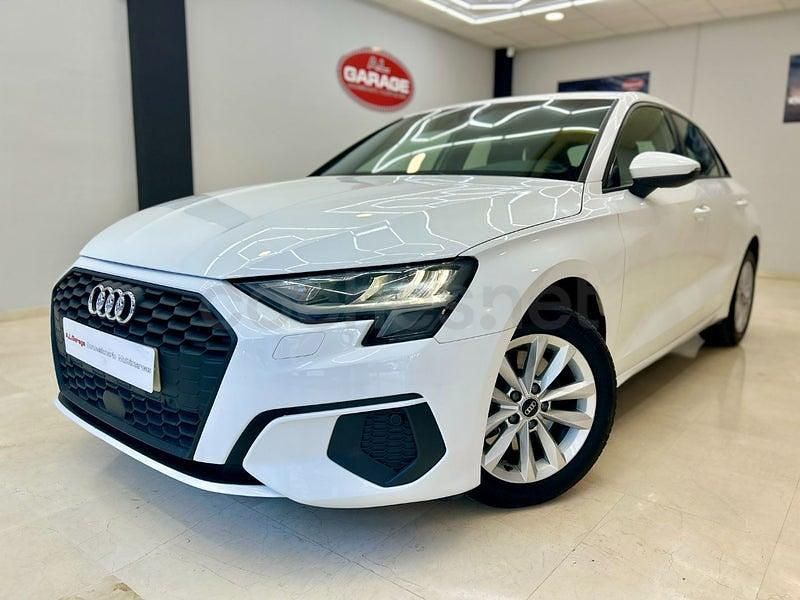 Usado Audi A3 Advanced Plus 110 CV (80 kW) 2023 Blanco Berlina