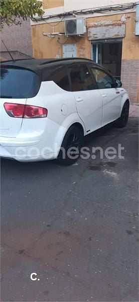 Blanco Usado 2014 Seat Altea XL Reference Monovolumen | 3500 € (Precio justo) - Imagen 1/4