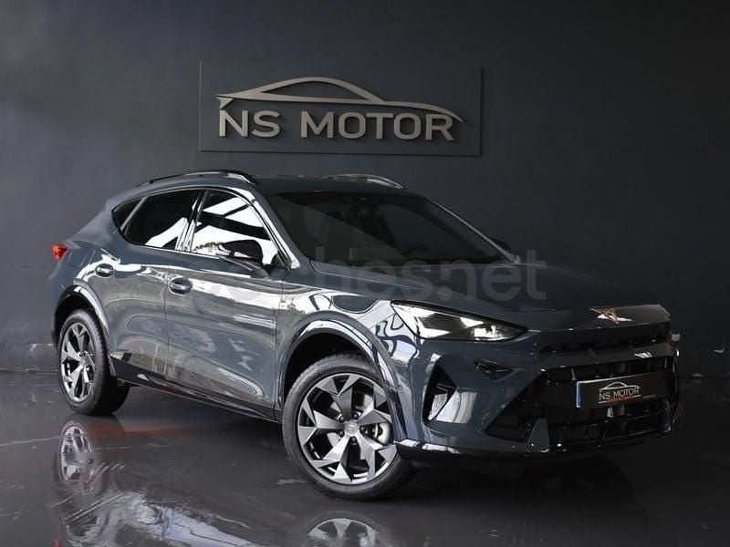 Usado Cupra Formentor 150 CV (110 kW) 2025 Gris / plata SUV