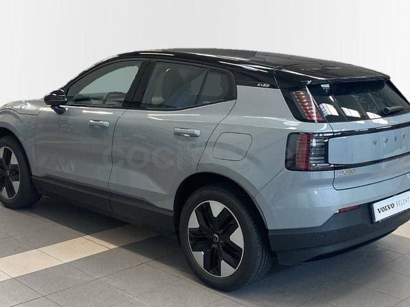 Usado Volvo EX30 Plus 200 kW (272 HP) 2025 Eléctrico SUV