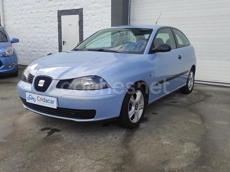 Azul Usado 2004 Seat Ibiza Berlina | 4500 € (Caro) - Imagen 1/4