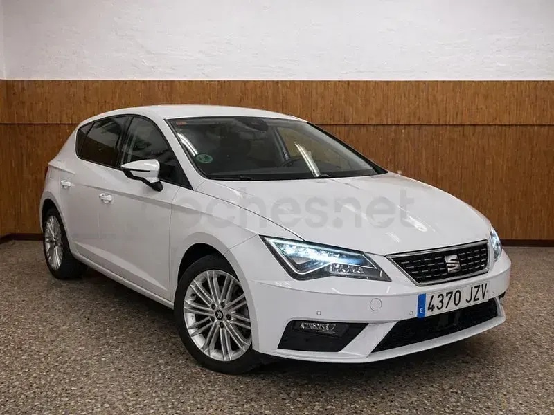 Usado Seat Leon XCELLENCE 150 CV (110 kW) 2017 Blanco Berlina