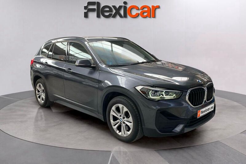 Gris Usado 2021 BMW X1 SUV | 20.390 € (Buen precio) - Imagen 1/4