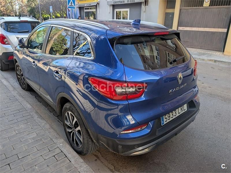 Usado Renault Kadjar Zen 140 CV (102 kW) 2021 Azul SUV