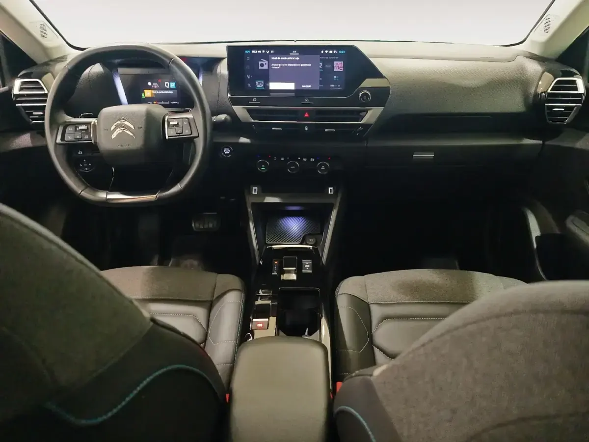 Usado Citroën C4 X PureTech 130 CV (95 kW) 2023 Gris/plata SUV