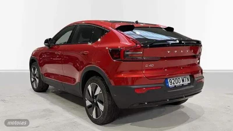 Usado Volvo EC40 Core 185 kW (252 CV) 2024 Rojo SUV