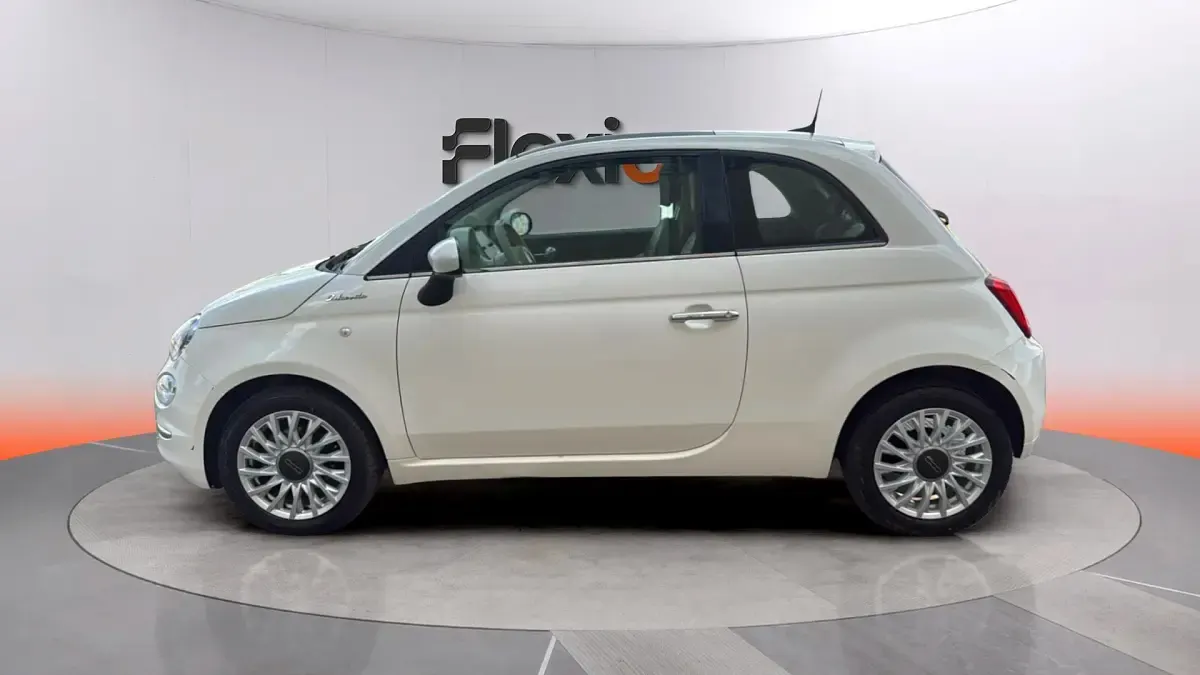 Usado Fiat 500 Dolcevita 70 CV (51 kW) 2023 Blanco Berlina