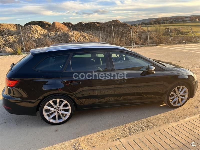 Usado Seat Leon ST FR 150 CV (110 kW) 2017 Negro Familiar