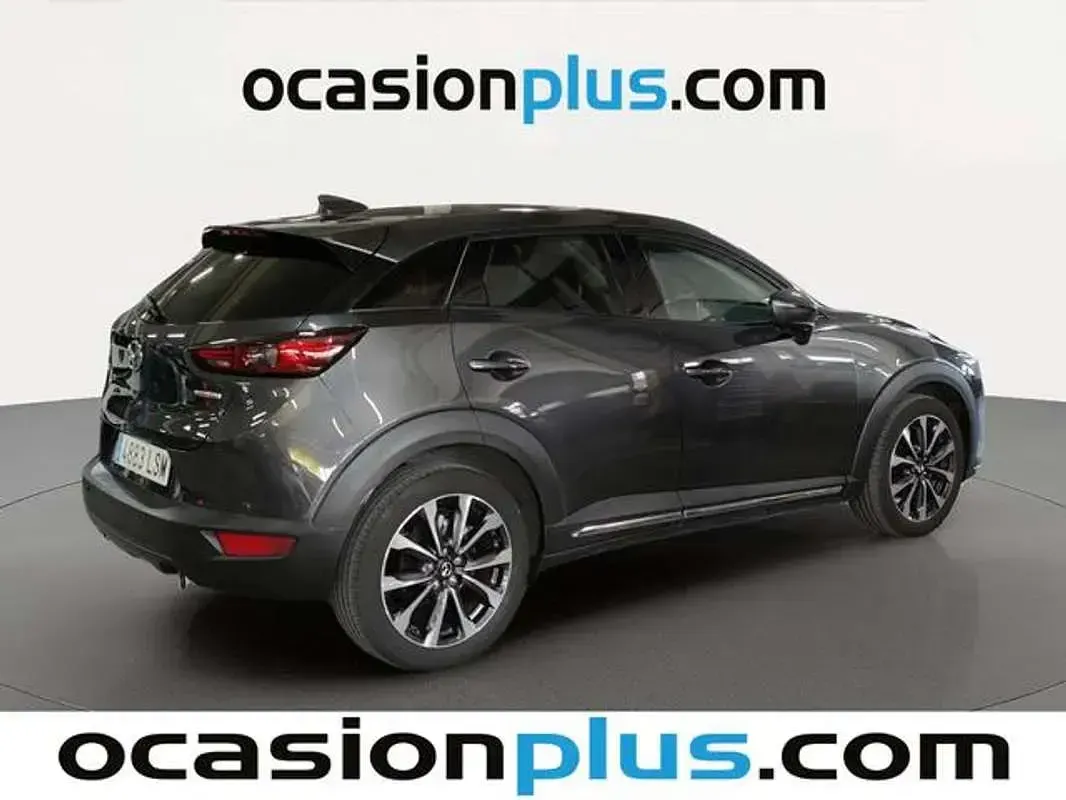 Usado Mazda CX-3 121 CV (88 kW) 2021 Gris SUV
