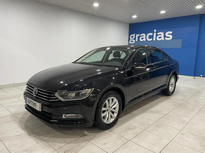 Begagnad VW Passat Edition 120 HK (88 kW) 2018 Svart Sedan