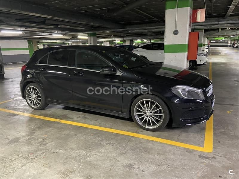 Usado Mercedes A200 AMG line 136 CV (100 kW) 2013 Negro Berlina
