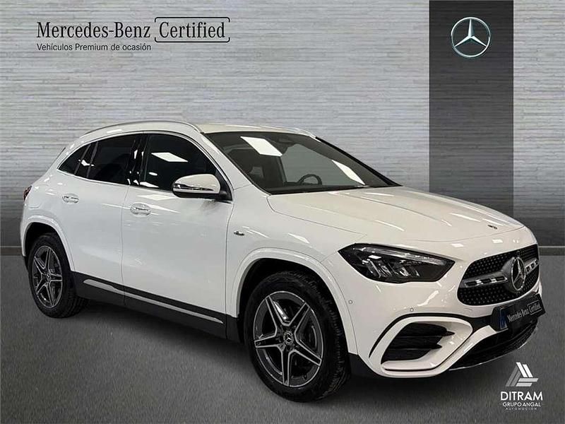 Usado Mercedes GLA250 218 CV (160 kW) 2025 SUV