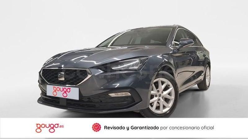 Usado Seat Leon Style 116 CV (85 kW) 2025 Gris / plata Berlina