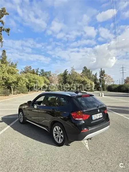 Usado BMW X1 177 CV (130 kW) 2010 Negro SUV