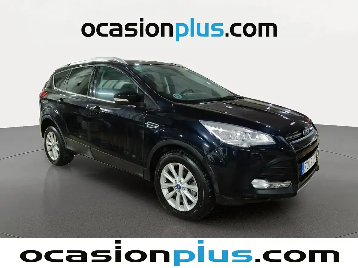 Usado Ford Kuga Titanium 120 CV (88 kW) 2015 Negro SUV