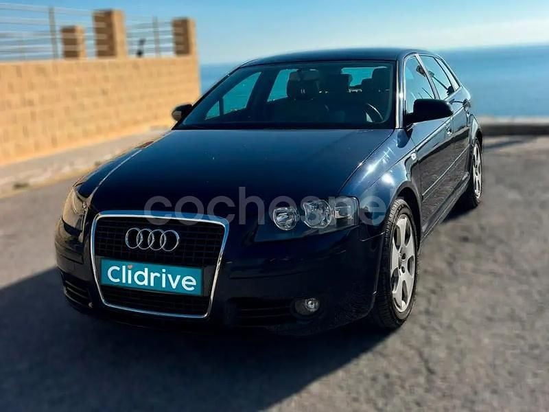 Usado Audi A3 Ambition 125 CV (91 kW) 2007 Azul Berlina