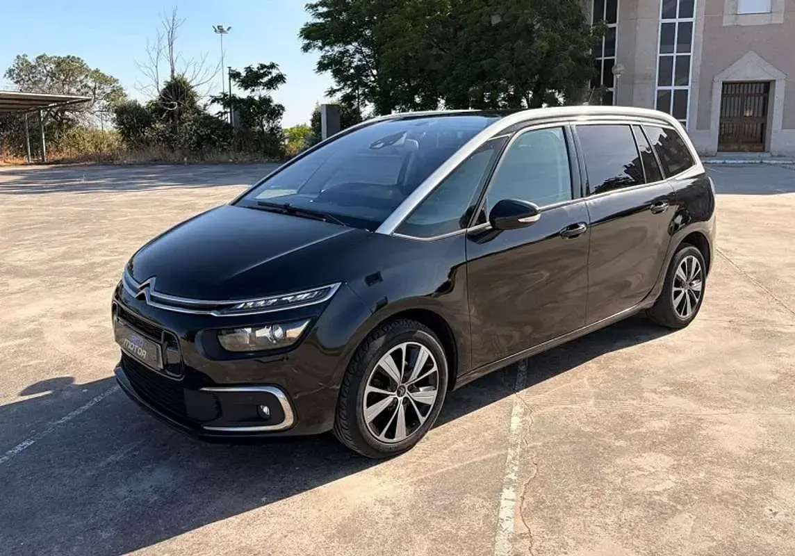 Usado Citroën C4 SpaceTourer Shine 131 CV (96 kW) 2019 Monovolumen