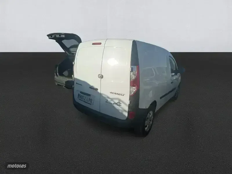 Usado Renault Kangoo 44 kW (60 CV) 2021 Blanco Monovolumen