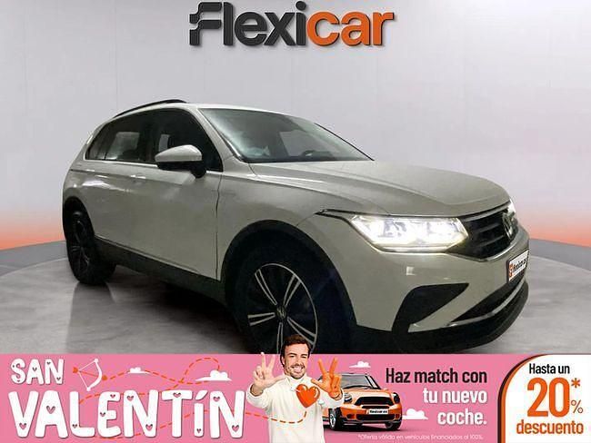 Usado VW Tiguan Life 150 CV (110 kW) 2021 Blanco SUV