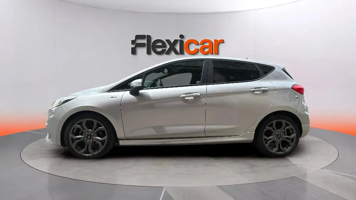 Usado Ford Fiesta ST-Line 101 CV (74 kW) 2019 Gris Utilitario