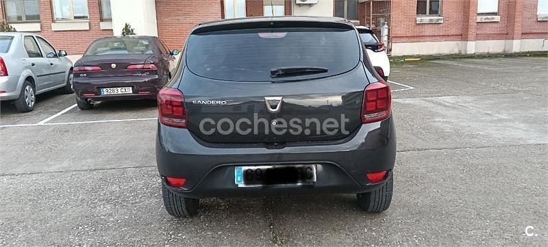 Usado Dacia Sandero Ambiance 75 CV (55 kW) 2018 Negro Berlina