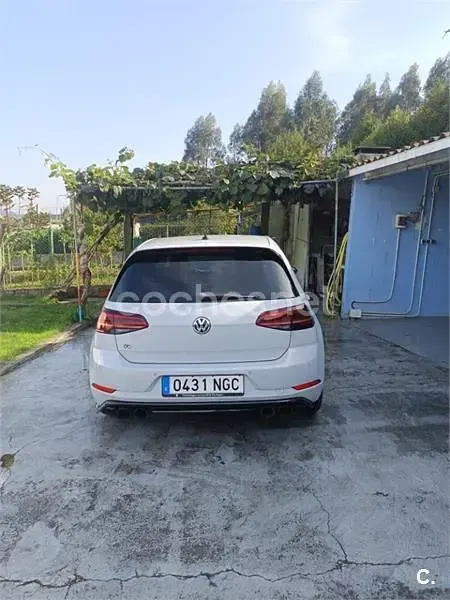 Usado VW Golf VII R 310 CV (228 kW) 2017 Gris / plata Berlina