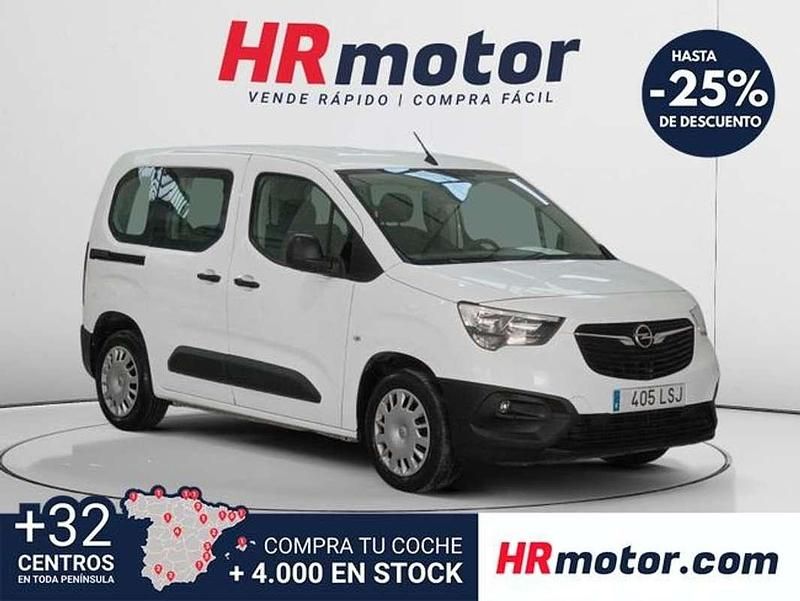 Usado Opel Combo Edition 103 HP (75 kW) 2021 Branco Monovolume