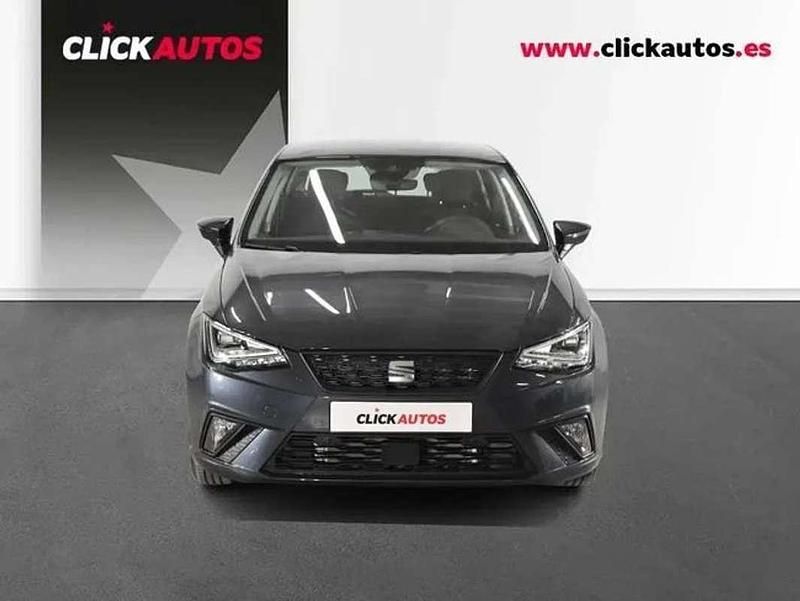 Usado Seat Ibiza Style 90 CV (66 kW) 2025 Gris Utilitario