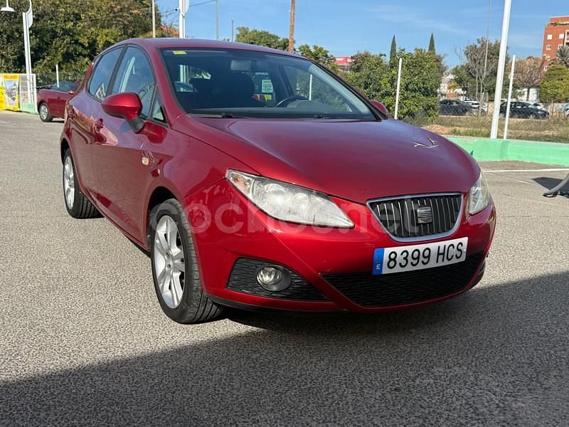 Granate Usado 2011 Seat Ibiza Reference Berlina | 7490 € (Precio justo) - Imagen 1/4