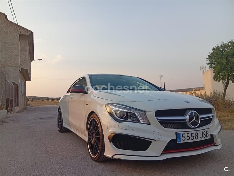 Blanco Usado 2015 Mercedes CLA250 Berlina | 23.000 € (Precio justo) - Imagen 1/4