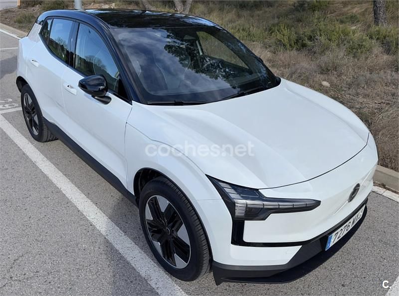 Usado Volvo EX30 Core 200 kW (272 CV) 2024 Eléctrico SUV