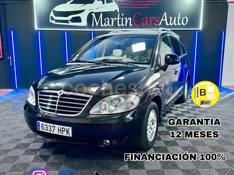 Negro Usado 2013 Ssangyong (KGM) Rodius Monovolumen | 9999 € (Un poco caro) - Imagen 1/4
