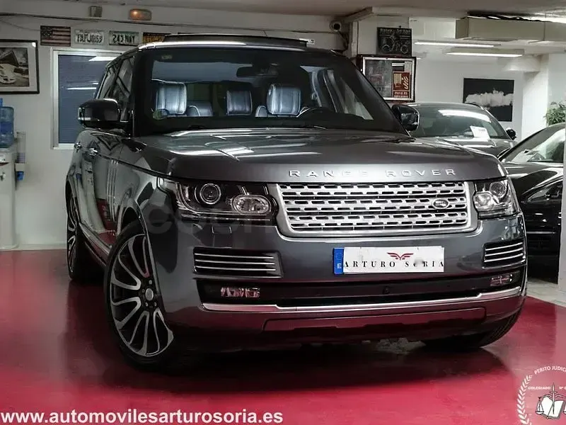 Usado Land Rover Range Rover 354 CV (260 kW) 2017 Gris / plata SUV