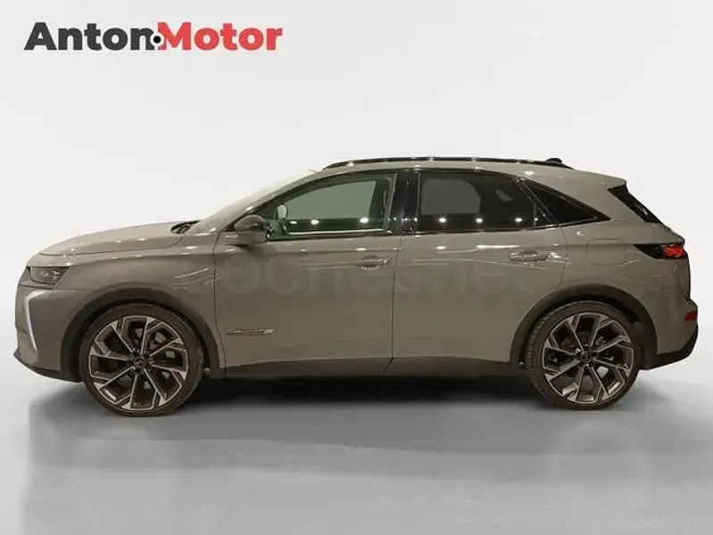 Usado DS Automobiles DS7 Crossback 360 CV (264 kW) 2023 Gris / plata SUV